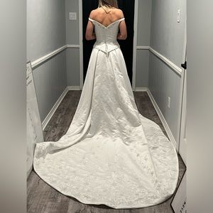 Wedding Dress!